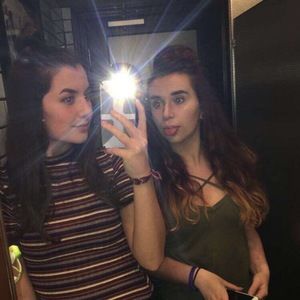 Meet your Posher, Brenna